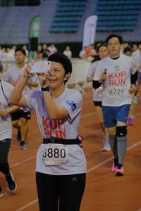 BIB: 6729, 880
                            <button type="button" onclick="openModal(6051148)" class="btn btn-primary btn-sm float-right btn-popup" data-toggle="modal" data-target=".modal-high-quality">
                        <i class="fas fa-shopping-cart"></i> Add to Cart
                    </button>
                                            <button type="button" onclick="isThisMe(6051148, true)" class="btn btn-success btn-sm float-right btn-popup btn-isme hidden" data-toggle="tooltip" data-placement="bottom" title="นี่คือรูปของคุณใช่ไหม คลิกที่นี่เพื่อเอาเข้าอัลบั้ม">
                        <i class="fas fa-plus"></i> Add to album
                    </button>
                    <button type="button" onclick="isThisMe(6051148, false)" class="btn btn-warning btn-sm float-right btn-popup btn-isnotme hidden">
                        <i class="fas fa-ban"></i> Remove from album
                    </button>