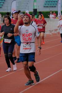 BIB: 2460, 200, 4295
                            <button type="button" onclick="openModal(6059402)" class="btn btn-primary btn-sm float-right btn-popup" data-toggle="modal" data-target=".modal-high-quality">
                        <i class="fas fa-shopping-cart"></i> Add to Cart
                    </button>
                                            <button type="button" onclick="isThisMe(6059402, true)" class="btn btn-success btn-sm float-right btn-popup btn-isme hidden" data-toggle="tooltip" data-placement="bottom" title="นี่คือรูปของคุณใช่ไหม คลิกที่นี่เพื่อเอาเข้าอัลบั้ม">
                        <i class="fas fa-plus"></i> Add to album
                    </button>
                    <button type="button" onclick="isThisMe(6059402, false)" class="btn btn-warning btn-sm float-right btn-popup btn-isnotme hidden">
                        <i class="fas fa-ban"></i> Remove from album
                    </button>