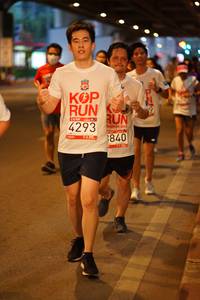 BIB: 4293, 840
                            <button type="button" onclick="openModal(6005558)" class="btn btn-primary btn-sm float-right btn-popup" data-toggle="modal" data-target=".modal-high-quality">
                        <i class="fas fa-shopping-cart"></i> Add to Cart
                    </button>
                                            <button type="button" onclick="isThisMe(6005558, true)" class="btn btn-success btn-sm float-right btn-popup btn-isme hidden" data-toggle="tooltip" data-placement="bottom" title="นี่คือรูปของคุณใช่ไหม คลิกที่นี่เพื่อเอาเข้าอัลบั้ม">
                        <i class="fas fa-plus"></i> Add to album
                    </button>
                    <button type="button" onclick="isThisMe(6005558, false)" class="btn btn-warning btn-sm float-right btn-popup btn-isnotme hidden">
                        <i class="fas fa-ban"></i> Remove from album
                    </button>