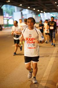 BIB: 3128
                            <button type="button" onclick="openModal(6012871)" class="btn btn-primary btn-sm float-right btn-popup" data-toggle="modal" data-target=".modal-high-quality">
                        <i class="fas fa-shopping-cart"></i> Add to Cart
                    </button>
                                            <button type="button" onclick="isThisMe(6012871, true)" class="btn btn-success btn-sm float-right btn-popup btn-isme hidden" data-toggle="tooltip" data-placement="bottom" title="นี่คือรูปของคุณใช่ไหม คลิกที่นี่เพื่อเอาเข้าอัลบั้ม">
                        <i class="fas fa-plus"></i> Add to album
                    </button>
                    <button type="button" onclick="isThisMe(6012871, false)" class="btn btn-warning btn-sm float-right btn-popup btn-isnotme hidden">
                        <i class="fas fa-ban"></i> Remove from album
                    </button>