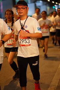 BIB: 2953
                            <button type="button" onclick="openModal(6010678)" class="btn btn-primary btn-sm float-right btn-popup" data-toggle="modal" data-target=".modal-high-quality">
                        <i class="fas fa-shopping-cart"></i> Add to Cart
                    </button>
                                            <button type="button" onclick="isThisMe(6010678, true)" class="btn btn-success btn-sm float-right btn-popup btn-isme hidden" data-toggle="tooltip" data-placement="bottom" title="นี่คือรูปของคุณใช่ไหม คลิกที่นี่เพื่อเอาเข้าอัลบั้ม">
                        <i class="fas fa-plus"></i> Add to album
                    </button>
                    <button type="button" onclick="isThisMe(6010678, false)" class="btn btn-warning btn-sm float-right btn-popup btn-isnotme hidden">
                        <i class="fas fa-ban"></i> Remove from album
                    </button>