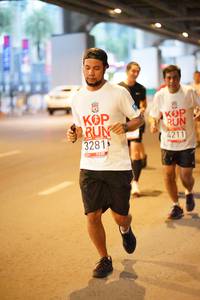 BIB: 3281, 4211
                            <button type="button" onclick="openModal(6011247)" class="btn btn-primary btn-sm float-right btn-popup" data-toggle="modal" data-target=".modal-high-quality">
                        <i class="fas fa-shopping-cart"></i> Add to Cart
                    </button>
                                            <button type="button" onclick="isThisMe(6011247, true)" class="btn btn-success btn-sm float-right btn-popup btn-isme hidden" data-toggle="tooltip" data-placement="bottom" title="นี่คือรูปของคุณใช่ไหม คลิกที่นี่เพื่อเอาเข้าอัลบั้ม">
                        <i class="fas fa-plus"></i> Add to album
                    </button>
                    <button type="button" onclick="isThisMe(6011247, false)" class="btn btn-warning btn-sm float-right btn-popup btn-isnotme hidden">
                        <i class="fas fa-ban"></i> Remove from album
                    </button>