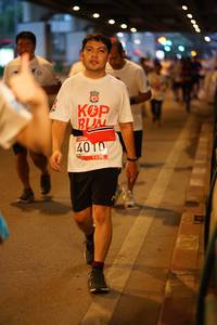 BIB: 400
                            <button type="button" onclick="openModal(6005996)" class="btn btn-primary btn-sm float-right btn-popup" data-toggle="modal" data-target=".modal-high-quality">
                        <i class="fas fa-shopping-cart"></i> Add to Cart
                    </button>
                                            <button type="button" onclick="isThisMe(6005996, true)" class="btn btn-success btn-sm float-right btn-popup btn-isme hidden" data-toggle="tooltip" data-placement="bottom" title="นี่คือรูปของคุณใช่ไหม คลิกที่นี่เพื่อเอาเข้าอัลบั้ม">
                        <i class="fas fa-plus"></i> Add to album
                    </button>
                    <button type="button" onclick="isThisMe(6005996, false)" class="btn btn-warning btn-sm float-right btn-popup btn-isnotme hidden">
                        <i class="fas fa-ban"></i> Remove from album
                    </button>