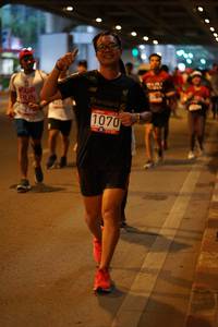 BIB: 1070
                            <button type="button" onclick="openModal(6010876)" class="btn btn-primary btn-sm float-right btn-popup" data-toggle="modal" data-target=".modal-high-quality">
                        <i class="fas fa-shopping-cart"></i> Add to Cart
                    </button>
                                            <button type="button" onclick="isThisMe(6010876, true)" class="btn btn-success btn-sm float-right btn-popup btn-isme hidden" data-toggle="tooltip" data-placement="bottom" title="นี่คือรูปของคุณใช่ไหม คลิกที่นี่เพื่อเอาเข้าอัลบั้ม">
                        <i class="fas fa-plus"></i> Add to album
                    </button>
                    <button type="button" onclick="isThisMe(6010876, false)" class="btn btn-warning btn-sm float-right btn-popup btn-isnotme hidden">
                        <i class="fas fa-ban"></i> Remove from album
                    </button>