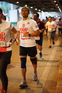 BIB: 994
                            <button type="button" onclick="openModal(6012469)" class="btn btn-primary btn-sm float-right btn-popup" data-toggle="modal" data-target=".modal-high-quality">
                        <i class="fas fa-shopping-cart"></i> Add to Cart
                    </button>
                                            <button type="button" onclick="isThisMe(6012469, true)" class="btn btn-success btn-sm float-right btn-popup btn-isme hidden" data-toggle="tooltip" data-placement="bottom" title="นี่คือรูปของคุณใช่ไหม คลิกที่นี่เพื่อเอาเข้าอัลบั้ม">
                        <i class="fas fa-plus"></i> Add to album
                    </button>
                    <button type="button" onclick="isThisMe(6012469, false)" class="btn btn-warning btn-sm float-right btn-popup btn-isnotme hidden">
                        <i class="fas fa-ban"></i> Remove from album
                    </button>