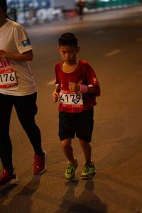 BIB: 176, 4179
                            <button type="button" onclick="openModal(6015061)" class="btn btn-primary btn-sm float-right btn-popup" data-toggle="modal" data-target=".modal-high-quality">
                        <i class="fas fa-shopping-cart"></i> Add to Cart
                    </button>
                                            <button type="button" onclick="isThisMe(6015061, true)" class="btn btn-success btn-sm float-right btn-popup btn-isme hidden" data-toggle="tooltip" data-placement="bottom" title="นี่คือรูปของคุณใช่ไหม คลิกที่นี่เพื่อเอาเข้าอัลบั้ม">
                        <i class="fas fa-plus"></i> Add to album
                    </button>
                    <button type="button" onclick="isThisMe(6015061, false)" class="btn btn-warning btn-sm float-right btn-popup btn-isnotme hidden">
                        <i class="fas fa-ban"></i> Remove from album
                    </button>