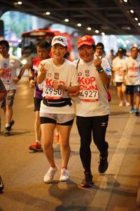 BIB: 4950, 4927
                            <button type="button" onclick="openModal(6012680)" class="btn btn-primary btn-sm float-right btn-popup" data-toggle="modal" data-target=".modal-high-quality">
                        <i class="fas fa-shopping-cart"></i> Add to Cart
                    </button>
                                            <button type="button" onclick="isThisMe(6012680, true)" class="btn btn-success btn-sm float-right btn-popup btn-isme hidden" data-toggle="tooltip" data-placement="bottom" title="นี่คือรูปของคุณใช่ไหม คลิกที่นี่เพื่อเอาเข้าอัลบั้ม">
                        <i class="fas fa-plus"></i> Add to album
                    </button>
                    <button type="button" onclick="isThisMe(6012680, false)" class="btn btn-warning btn-sm float-right btn-popup btn-isnotme hidden">
                        <i class="fas fa-ban"></i> Remove from album
                    </button>