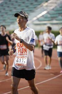 BIB: 201, 4112
                            <button type="button" onclick="openModal(5967613)" class="btn btn-primary btn-sm float-right btn-popup" data-toggle="modal" data-target=".modal-high-quality">
                        <i class="fas fa-shopping-cart"></i> Add to Cart
                    </button>
                                            <button type="button" onclick="isThisMe(5967613, true)" class="btn btn-success btn-sm float-right btn-popup btn-isme hidden" data-toggle="tooltip" data-placement="bottom" title="นี่คือรูปของคุณใช่ไหม คลิกที่นี่เพื่อเอาเข้าอัลบั้ม">
                        <i class="fas fa-plus"></i> Add to album
                    </button>
                    <button type="button" onclick="isThisMe(5967613, false)" class="btn btn-warning btn-sm float-right btn-popup btn-isnotme hidden">
                        <i class="fas fa-ban"></i> Remove from album
                    </button>