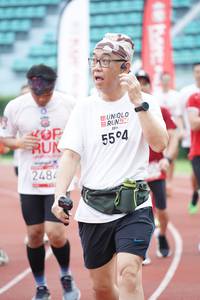 BIB: 554, 2484
                            <button type="button" onclick="openModal(6019808)" class="btn btn-primary btn-sm float-right btn-popup" data-toggle="modal" data-target=".modal-high-quality">
                        <i class="fas fa-shopping-cart"></i> Add to Cart
                    </button>
                                            <button type="button" onclick="isThisMe(6019808, true)" class="btn btn-success btn-sm float-right btn-popup btn-isme hidden" data-toggle="tooltip" data-placement="bottom" title="นี่คือรูปของคุณใช่ไหม คลิกที่นี่เพื่อเอาเข้าอัลบั้ม">
                        <i class="fas fa-plus"></i> Add to album
                    </button>
                    <button type="button" onclick="isThisMe(6019808, false)" class="btn btn-warning btn-sm float-right btn-popup btn-isnotme hidden">
                        <i class="fas fa-ban"></i> Remove from album
                    </button>