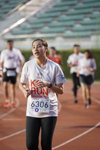 BIB: 201, 6306
                            <button type="button" onclick="openModal(5967401)" class="btn btn-primary btn-sm float-right btn-popup" data-toggle="modal" data-target=".modal-high-quality">
                        <i class="fas fa-shopping-cart"></i> Add to Cart
                    </button>
                                            <button type="button" onclick="isThisMe(5967401, true)" class="btn btn-success btn-sm float-right btn-popup btn-isme hidden" data-toggle="tooltip" data-placement="bottom" title="นี่คือรูปของคุณใช่ไหม คลิกที่นี่เพื่อเอาเข้าอัลบั้ม">
                        <i class="fas fa-plus"></i> Add to album
                    </button>
                    <button type="button" onclick="isThisMe(5967401, false)" class="btn btn-warning btn-sm float-right btn-popup btn-isnotme hidden">
                        <i class="fas fa-ban"></i> Remove from album
                    </button>