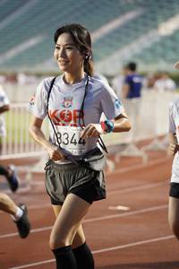 BIB: 3344
                            <button type="button" onclick="openModal(5910056)" class="btn btn-primary btn-sm float-right btn-popup" data-toggle="modal" data-target=".modal-high-quality">
                        <i class="fas fa-shopping-cart"></i> Add to Cart
                    </button>
                                            <button type="button" onclick="isThisMe(5910056, true)" class="btn btn-success btn-sm float-right btn-popup btn-isme hidden" data-toggle="tooltip" data-placement="bottom" title="นี่คือรูปของคุณใช่ไหม คลิกที่นี่เพื่อเอาเข้าอัลบั้ม">
                        <i class="fas fa-plus"></i> Add to album
                    </button>
                    <button type="button" onclick="isThisMe(5910056, false)" class="btn btn-warning btn-sm float-right btn-popup btn-isnotme hidden">
                        <i class="fas fa-ban"></i> Remove from album
                    </button>