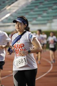 BIB: 7681
                            <button type="button" onclick="openModal(5910281)" class="btn btn-primary btn-sm float-right btn-popup" data-toggle="modal" data-target=".modal-high-quality">
                        <i class="fas fa-shopping-cart"></i> Add to Cart
                    </button>
                                            <button type="button" onclick="isThisMe(5910281, true)" class="btn btn-success btn-sm float-right btn-popup btn-isme hidden" data-toggle="tooltip" data-placement="bottom" title="นี่คือรูปของคุณใช่ไหม คลิกที่นี่เพื่อเอาเข้าอัลบั้ม">
                        <i class="fas fa-plus"></i> Add to album
                    </button>
                    <button type="button" onclick="isThisMe(5910281, false)" class="btn btn-warning btn-sm float-right btn-popup btn-isnotme hidden">
                        <i class="fas fa-ban"></i> Remove from album
                    </button>