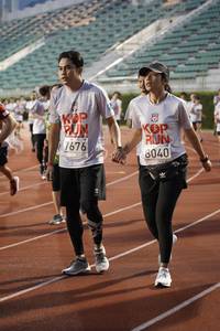 BIB: 7676, 8040
                            <button type="button" onclick="openModal(5910064)" class="btn btn-primary btn-sm float-right btn-popup" data-toggle="modal" data-target=".modal-high-quality">
                        <i class="fas fa-shopping-cart"></i> Add to Cart
                    </button>
                                            <button type="button" onclick="isThisMe(5910064, true)" class="btn btn-success btn-sm float-right btn-popup btn-isme hidden" data-toggle="tooltip" data-placement="bottom" title="นี่คือรูปของคุณใช่ไหม คลิกที่นี่เพื่อเอาเข้าอัลบั้ม">
                        <i class="fas fa-plus"></i> Add to album
                    </button>
                    <button type="button" onclick="isThisMe(5910064, false)" class="btn btn-warning btn-sm float-right btn-popup btn-isnotme hidden">
                        <i class="fas fa-ban"></i> Remove from album
                    </button>