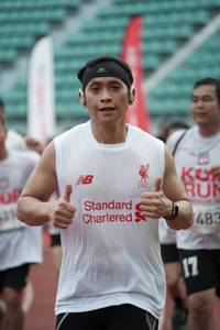 BIB: 483
                            <button type="button" onclick="openModal(6014690)" class="btn btn-primary btn-sm float-right btn-popup" data-toggle="modal" data-target=".modal-high-quality">
                        <i class="fas fa-shopping-cart"></i> Add to Cart
                    </button>
                                            <button type="button" onclick="isThisMe(6014690, true)" class="btn btn-success btn-sm float-right btn-popup btn-isme hidden" data-toggle="tooltip" data-placement="bottom" title="นี่คือรูปของคุณใช่ไหม คลิกที่นี่เพื่อเอาเข้าอัลบั้ม">
                        <i class="fas fa-plus"></i> Add to album
                    </button>
                    <button type="button" onclick="isThisMe(6014690, false)" class="btn btn-warning btn-sm float-right btn-popup btn-isnotme hidden">
                        <i class="fas fa-ban"></i> Remove from album
                    </button>