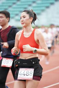 BIB: 087, 4488
                            <button type="button" onclick="openModal(6019640)" class="btn btn-primary btn-sm float-right btn-popup" data-toggle="modal" data-target=".modal-high-quality">
                        <i class="fas fa-shopping-cart"></i> Add to Cart
                    </button>
                                            <button type="button" onclick="isThisMe(6019640, true)" class="btn btn-success btn-sm float-right btn-popup btn-isme hidden" data-toggle="tooltip" data-placement="bottom" title="นี่คือรูปของคุณใช่ไหม คลิกที่นี่เพื่อเอาเข้าอัลบั้ม">
                        <i class="fas fa-plus"></i> Add to album
                    </button>
                    <button type="button" onclick="isThisMe(6019640, false)" class="btn btn-warning btn-sm float-right btn-popup btn-isnotme hidden">
                        <i class="fas fa-ban"></i> Remove from album
                    </button>