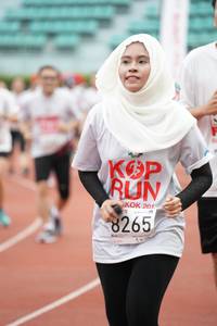 BIB: 201, 8265
                            <button type="button" onclick="openModal(6015817)" class="btn btn-primary btn-sm float-right btn-popup" data-toggle="modal" data-target=".modal-high-quality">
                        <i class="fas fa-shopping-cart"></i> Add to Cart
                    </button>
                                            <button type="button" onclick="isThisMe(6015817, true)" class="btn btn-success btn-sm float-right btn-popup btn-isme hidden" data-toggle="tooltip" data-placement="bottom" title="นี่คือรูปของคุณใช่ไหม คลิกที่นี่เพื่อเอาเข้าอัลบั้ม">
                        <i class="fas fa-plus"></i> Add to album
                    </button>
                    <button type="button" onclick="isThisMe(6015817, false)" class="btn btn-warning btn-sm float-right btn-popup btn-isnotme hidden">
                        <i class="fas fa-ban"></i> Remove from album
                    </button>