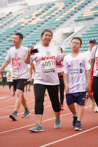 BIB: 6057, 400, 986
                            <button type="button" onclick="openModal(6023216)" class="btn btn-primary btn-sm float-right btn-popup" data-toggle="modal" data-target=".modal-high-quality">
                        <i class="fas fa-shopping-cart"></i> Add to Cart
                    </button>
                                            <button type="button" onclick="isThisMe(6023216, true)" class="btn btn-success btn-sm float-right btn-popup btn-isme hidden" data-toggle="tooltip" data-placement="bottom" title="นี่คือรูปของคุณใช่ไหม คลิกที่นี่เพื่อเอาเข้าอัลบั้ม">
                        <i class="fas fa-plus"></i> Add to album
                    </button>
                    <button type="button" onclick="isThisMe(6023216, false)" class="btn btn-warning btn-sm float-right btn-popup btn-isnotme hidden">
                        <i class="fas fa-ban"></i> Remove from album
                    </button>