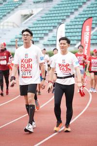 BIB: 3015
                            <button type="button" onclick="openModal(6019439)" class="btn btn-primary btn-sm float-right btn-popup" data-toggle="modal" data-target=".modal-high-quality">
                        <i class="fas fa-shopping-cart"></i> Add to Cart
                    </button>
                                            <button type="button" onclick="isThisMe(6019439, true)" class="btn btn-success btn-sm float-right btn-popup btn-isme hidden" data-toggle="tooltip" data-placement="bottom" title="นี่คือรูปของคุณใช่ไหม คลิกที่นี่เพื่อเอาเข้าอัลบั้ม">
                        <i class="fas fa-plus"></i> Add to album
                    </button>
                    <button type="button" onclick="isThisMe(6019439, false)" class="btn btn-warning btn-sm float-right btn-popup btn-isnotme hidden">
                        <i class="fas fa-ban"></i> Remove from album
                    </button>