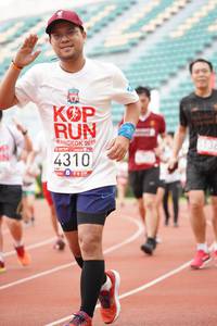 BIB: 2019, 4310
                            <button type="button" onclick="openModal(6022550)" class="btn btn-primary btn-sm float-right btn-popup" data-toggle="modal" data-target=".modal-high-quality">
                        <i class="fas fa-shopping-cart"></i> Add to Cart
                    </button>
                                            <button type="button" onclick="isThisMe(6022550, true)" class="btn btn-success btn-sm float-right btn-popup btn-isme hidden" data-toggle="tooltip" data-placement="bottom" title="นี่คือรูปของคุณใช่ไหม คลิกที่นี่เพื่อเอาเข้าอัลบั้ม">
                        <i class="fas fa-plus"></i> Add to album
                    </button>
                    <button type="button" onclick="isThisMe(6022550, false)" class="btn btn-warning btn-sm float-right btn-popup btn-isnotme hidden">
                        <i class="fas fa-ban"></i> Remove from album
                    </button>