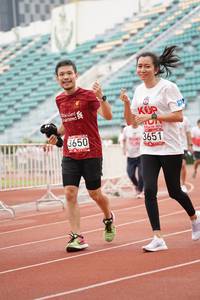 BIB: 201, 3651, 3650
                            <button type="button" onclick="openModal(6026105)" class="btn btn-primary btn-sm float-right btn-popup" data-toggle="modal" data-target=".modal-high-quality">
                        <i class="fas fa-shopping-cart"></i> Add to Cart
                    </button>
                                            <button type="button" onclick="isThisMe(6026105, true)" class="btn btn-success btn-sm float-right btn-popup btn-isme hidden" data-toggle="tooltip" data-placement="bottom" title="นี่คือรูปของคุณใช่ไหม คลิกที่นี่เพื่อเอาเข้าอัลบั้ม">
                        <i class="fas fa-plus"></i> Add to album
                    </button>
                    <button type="button" onclick="isThisMe(6026105, false)" class="btn btn-warning btn-sm float-right btn-popup btn-isnotme hidden">
                        <i class="fas fa-ban"></i> Remove from album
                    </button>