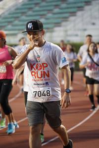 BIB: 2019, 7048
                            <button type="button" onclick="openModal(6011769)" class="btn btn-primary btn-sm float-right btn-popup" data-toggle="modal" data-target=".modal-high-quality">
                        <i class="fas fa-shopping-cart"></i> Add to Cart
                    </button>
                                            <button type="button" onclick="isThisMe(6011769, true)" class="btn btn-success btn-sm float-right btn-popup btn-isme hidden" data-toggle="tooltip" data-placement="bottom" title="นี่คือรูปของคุณใช่ไหม คลิกที่นี่เพื่อเอาเข้าอัลบั้ม">
                        <i class="fas fa-plus"></i> Add to album
                    </button>
                    <button type="button" onclick="isThisMe(6011769, false)" class="btn btn-warning btn-sm float-right btn-popup btn-isnotme hidden">
                        <i class="fas fa-ban"></i> Remove from album
                    </button>