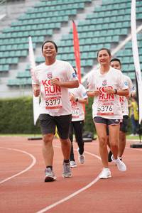 BIB: 2010, 5377, 201, 5376
                            <button type="button" onclick="openModal(6025653)" class="btn btn-primary btn-sm float-right btn-popup" data-toggle="modal" data-target=".modal-high-quality">
                        <i class="fas fa-shopping-cart"></i> Add to Cart
                    </button>
                                            <button type="button" onclick="isThisMe(6025653, true)" class="btn btn-success btn-sm float-right btn-popup btn-isme hidden" data-toggle="tooltip" data-placement="bottom" title="นี่คือรูปของคุณใช่ไหม คลิกที่นี่เพื่อเอาเข้าอัลบั้ม">
                        <i class="fas fa-plus"></i> Add to album
                    </button>
                    <button type="button" onclick="isThisMe(6025653, false)" class="btn btn-warning btn-sm float-right btn-popup btn-isnotme hidden">
                        <i class="fas fa-ban"></i> Remove from album
                    </button>