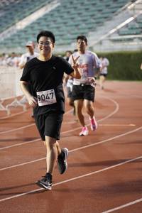 BIB: 9047
                            <button type="button" onclick="openModal(5909906)" class="btn btn-primary btn-sm float-right btn-popup" data-toggle="modal" data-target=".modal-high-quality">
                        <i class="fas fa-shopping-cart"></i> Add to Cart
                    </button>
                                            <button type="button" onclick="isThisMe(5909906, true)" class="btn btn-success btn-sm float-right btn-popup btn-isme hidden" data-toggle="tooltip" data-placement="bottom" title="นี่คือรูปของคุณใช่ไหม คลิกที่นี่เพื่อเอาเข้าอัลบั้ม">
                        <i class="fas fa-plus"></i> Add to album
                    </button>
                    <button type="button" onclick="isThisMe(5909906, false)" class="btn btn-warning btn-sm float-right btn-popup btn-isnotme hidden">
                        <i class="fas fa-ban"></i> Remove from album
                    </button>