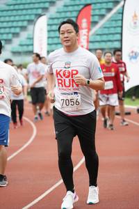 BIB: 2010, 7056
                            <button type="button" onclick="openModal(6015588)" class="btn btn-primary btn-sm float-right btn-popup" data-toggle="modal" data-target=".modal-high-quality">
                        <i class="fas fa-shopping-cart"></i> Add to Cart
                    </button>
                                            <button type="button" onclick="isThisMe(6015588, true)" class="btn btn-success btn-sm float-right btn-popup btn-isme hidden" data-toggle="tooltip" data-placement="bottom" title="นี่คือรูปของคุณใช่ไหม คลิกที่นี่เพื่อเอาเข้าอัลบั้ม">
                        <i class="fas fa-plus"></i> Add to album
                    </button>
                    <button type="button" onclick="isThisMe(6015588, false)" class="btn btn-warning btn-sm float-right btn-popup btn-isnotme hidden">
                        <i class="fas fa-ban"></i> Remove from album
                    </button>