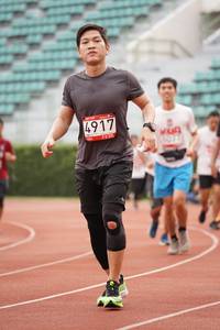 BIB: 4917, 077
                            <button type="button" onclick="openModal(6026082)" class="btn btn-primary btn-sm float-right btn-popup" data-toggle="modal" data-target=".modal-high-quality">
                        <i class="fas fa-shopping-cart"></i> Add to Cart
                    </button>
                                            <button type="button" onclick="isThisMe(6026082, true)" class="btn btn-success btn-sm float-right btn-popup btn-isme hidden" data-toggle="tooltip" data-placement="bottom" title="นี่คือรูปของคุณใช่ไหม คลิกที่นี่เพื่อเอาเข้าอัลบั้ม">
                        <i class="fas fa-plus"></i> Add to album
                    </button>
                    <button type="button" onclick="isThisMe(6026082, false)" class="btn btn-warning btn-sm float-right btn-popup btn-isnotme hidden">
                        <i class="fas fa-ban"></i> Remove from album
                    </button>