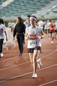 BIB: 6768
                            <button type="button" onclick="openModal(5909936)" class="btn btn-primary btn-sm float-right btn-popup" data-toggle="modal" data-target=".modal-high-quality">
                        <i class="fas fa-shopping-cart"></i> Add to Cart
                    </button>
                                            <button type="button" onclick="isThisMe(5909936, true)" class="btn btn-success btn-sm float-right btn-popup btn-isme hidden" data-toggle="tooltip" data-placement="bottom" title="นี่คือรูปของคุณใช่ไหม คลิกที่นี่เพื่อเอาเข้าอัลบั้ม">
                        <i class="fas fa-plus"></i> Add to album
                    </button>
                    <button type="button" onclick="isThisMe(5909936, false)" class="btn btn-warning btn-sm float-right btn-popup btn-isnotme hidden">
                        <i class="fas fa-ban"></i> Remove from album
                    </button>