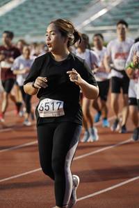 BIB: 6517
                            <button type="button" onclick="openModal(5910449)" class="btn btn-primary btn-sm float-right btn-popup" data-toggle="modal" data-target=".modal-high-quality">
                        <i class="fas fa-shopping-cart"></i> Add to Cart
                    </button>
                                            <button type="button" onclick="isThisMe(5910449, true)" class="btn btn-success btn-sm float-right btn-popup btn-isme hidden" data-toggle="tooltip" data-placement="bottom" title="นี่คือรูปของคุณใช่ไหม คลิกที่นี่เพื่อเอาเข้าอัลบั้ม">
                        <i class="fas fa-plus"></i> Add to album
                    </button>
                    <button type="button" onclick="isThisMe(5910449, false)" class="btn btn-warning btn-sm float-right btn-popup btn-isnotme hidden">
                        <i class="fas fa-ban"></i> Remove from album
                    </button>