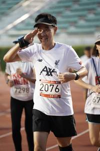 BIB: 7298, 2076
                            <button type="button" onclick="openModal(6011798)" class="btn btn-primary btn-sm float-right btn-popup" data-toggle="modal" data-target=".modal-high-quality">
                        <i class="fas fa-shopping-cart"></i> Add to Cart
                    </button>
                                            <button type="button" onclick="isThisMe(6011798, true)" class="btn btn-success btn-sm float-right btn-popup btn-isme hidden" data-toggle="tooltip" data-placement="bottom" title="นี่คือรูปของคุณใช่ไหม คลิกที่นี่เพื่อเอาเข้าอัลบั้ม">
                        <i class="fas fa-plus"></i> Add to album
                    </button>
                    <button type="button" onclick="isThisMe(6011798, false)" class="btn btn-warning btn-sm float-right btn-popup btn-isnotme hidden">
                        <i class="fas fa-ban"></i> Remove from album
                    </button>