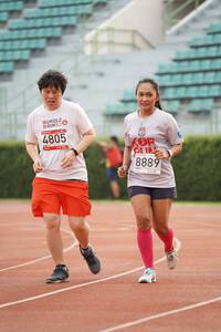 BIB: 4805, 8889, 
                            <button type="button" onclick="openModal(5964469)" class="btn btn-primary btn-sm float-right btn-popup" data-toggle="modal" data-target=".modal-high-quality">
                        <i class="fas fa-shopping-cart"></i> Add to Cart
                    </button>
                                            <button type="button" onclick="isThisMe(5964469, true)" class="btn btn-success btn-sm float-right btn-popup btn-isme hidden" data-toggle="tooltip" data-placement="bottom" title="นี่คือรูปของคุณใช่ไหม คลิกที่นี่เพื่อเอาเข้าอัลบั้ม">
                        <i class="fas fa-plus"></i> Add to album
                    </button>
                    <button type="button" onclick="isThisMe(5964469, false)" class="btn btn-warning btn-sm float-right btn-popup btn-isnotme hidden">
                        <i class="fas fa-ban"></i> Remove from album
                    </button>