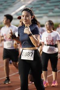 BIB: 300, 8387
                            <button type="button" onclick="openModal(5910933)" class="btn btn-primary btn-sm float-right btn-popup" data-toggle="modal" data-target=".modal-high-quality">
                        <i class="fas fa-shopping-cart"></i> Add to Cart
                    </button>
                                            <button type="button" onclick="isThisMe(5910933, true)" class="btn btn-success btn-sm float-right btn-popup btn-isme hidden" data-toggle="tooltip" data-placement="bottom" title="นี่คือรูปของคุณใช่ไหม คลิกที่นี่เพื่อเอาเข้าอัลบั้ม">
                        <i class="fas fa-plus"></i> Add to album
                    </button>
                    <button type="button" onclick="isThisMe(5910933, false)" class="btn btn-warning btn-sm float-right btn-popup btn-isnotme hidden">
                        <i class="fas fa-ban"></i> Remove from album
                    </button>