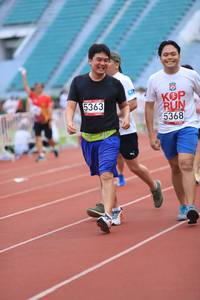 BIB: 5368, 5363
                            <button type="button" onclick="openModal(6009988)" class="btn btn-primary btn-sm float-right btn-popup" data-toggle="modal" data-target=".modal-high-quality">
                        <i class="fas fa-shopping-cart"></i> Add to Cart
                    </button>
                                            <button type="button" onclick="isThisMe(6009988, true)" class="btn btn-success btn-sm float-right btn-popup btn-isme hidden" data-toggle="tooltip" data-placement="bottom" title="นี่คือรูปของคุณใช่ไหม คลิกที่นี่เพื่อเอาเข้าอัลบั้ม">
                        <i class="fas fa-plus"></i> Add to album
                    </button>
                    <button type="button" onclick="isThisMe(6009988, false)" class="btn btn-warning btn-sm float-right btn-popup btn-isnotme hidden">
                        <i class="fas fa-ban"></i> Remove from album
                    </button>