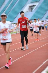 BIB: 5408, 5371
                            <button type="button" onclick="openModal(6010283)" class="btn btn-primary btn-sm float-right btn-popup" data-toggle="modal" data-target=".modal-high-quality">
                        <i class="fas fa-shopping-cart"></i> Add to Cart
                    </button>
                                            <button type="button" onclick="isThisMe(6010283, true)" class="btn btn-success btn-sm float-right btn-popup btn-isme hidden" data-toggle="tooltip" data-placement="bottom" title="นี่คือรูปของคุณใช่ไหม คลิกที่นี่เพื่อเอาเข้าอัลบั้ม">
                        <i class="fas fa-plus"></i> Add to album
                    </button>
                    <button type="button" onclick="isThisMe(6010283, false)" class="btn btn-warning btn-sm float-right btn-popup btn-isnotme hidden">
                        <i class="fas fa-ban"></i> Remove from album
                    </button>