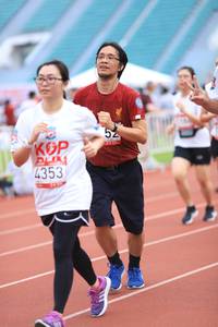 BIB: 4353
                            <button type="button" onclick="openModal(6012770)" class="btn btn-primary btn-sm float-right btn-popup" data-toggle="modal" data-target=".modal-high-quality">
                        <i class="fas fa-shopping-cart"></i> Add to Cart
                    </button>
                                            <button type="button" onclick="isThisMe(6012770, true)" class="btn btn-success btn-sm float-right btn-popup btn-isme hidden" data-toggle="tooltip" data-placement="bottom" title="นี่คือรูปของคุณใช่ไหม คลิกที่นี่เพื่อเอาเข้าอัลบั้ม">
                        <i class="fas fa-plus"></i> Add to album
                    </button>
                    <button type="button" onclick="isThisMe(6012770, false)" class="btn btn-warning btn-sm float-right btn-popup btn-isnotme hidden">
                        <i class="fas fa-ban"></i> Remove from album
                    </button>