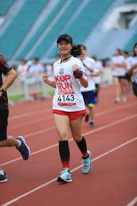 BIB: 4143, 201
                            <button type="button" onclick="openModal(6003317)" class="btn btn-primary btn-sm float-right btn-popup" data-toggle="modal" data-target=".modal-high-quality">
                        <i class="fas fa-shopping-cart"></i> Add to Cart
                    </button>
                                            <button type="button" onclick="isThisMe(6003317, true)" class="btn btn-success btn-sm float-right btn-popup btn-isme hidden" data-toggle="tooltip" data-placement="bottom" title="นี่คือรูปของคุณใช่ไหม คลิกที่นี่เพื่อเอาเข้าอัลบั้ม">
                        <i class="fas fa-plus"></i> Add to album
                    </button>
                    <button type="button" onclick="isThisMe(6003317, false)" class="btn btn-warning btn-sm float-right btn-popup btn-isnotme hidden">
                        <i class="fas fa-ban"></i> Remove from album
                    </button>