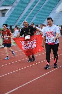 BIB: 3331, 1191, 8518
                            <button type="button" onclick="openModal(6002637)" class="btn btn-primary btn-sm float-right btn-popup" data-toggle="modal" data-target=".modal-high-quality">
                        <i class="fas fa-shopping-cart"></i> Add to Cart
                    </button>
                                            <button type="button" onclick="isThisMe(6002637, true)" class="btn btn-success btn-sm float-right btn-popup btn-isme hidden" data-toggle="tooltip" data-placement="bottom" title="นี่คือรูปของคุณใช่ไหม คลิกที่นี่เพื่อเอาเข้าอัลบั้ม">
                        <i class="fas fa-plus"></i> Add to album
                    </button>
                    <button type="button" onclick="isThisMe(6002637, false)" class="btn btn-warning btn-sm float-right btn-popup btn-isnotme hidden">
                        <i class="fas fa-ban"></i> Remove from album
                    </button>