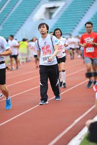 BIB: 895, 4945, 889
                            <button type="button" onclick="openModal(6005534)" class="btn btn-primary btn-sm float-right btn-popup" data-toggle="modal" data-target=".modal-high-quality">
                        <i class="fas fa-shopping-cart"></i> Add to Cart
                    </button>
                                            <button type="button" onclick="isThisMe(6005534, true)" class="btn btn-success btn-sm float-right btn-popup btn-isme hidden" data-toggle="tooltip" data-placement="bottom" title="นี่คือรูปของคุณใช่ไหม คลิกที่นี่เพื่อเอาเข้าอัลบั้ม">
                        <i class="fas fa-plus"></i> Add to album
                    </button>
                    <button type="button" onclick="isThisMe(6005534, false)" class="btn btn-warning btn-sm float-right btn-popup btn-isnotme hidden">
                        <i class="fas fa-ban"></i> Remove from album
                    </button>