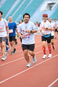 BIB: 387, 4359, 2019
                            <button type="button" onclick="openModal(6006185)" class="btn btn-primary btn-sm float-right btn-popup" data-toggle="modal" data-target=".modal-high-quality">
                        <i class="fas fa-shopping-cart"></i> Add to Cart
                    </button>
                                            <button type="button" onclick="isThisMe(6006185, true)" class="btn btn-success btn-sm float-right btn-popup btn-isme hidden" data-toggle="tooltip" data-placement="bottom" title="นี่คือรูปของคุณใช่ไหม คลิกที่นี่เพื่อเอาเข้าอัลบั้ม">
                        <i class="fas fa-plus"></i> Add to album
                    </button>
                    <button type="button" onclick="isThisMe(6006185, false)" class="btn btn-warning btn-sm float-right btn-popup btn-isnotme hidden">
                        <i class="fas fa-ban"></i> Remove from album
                    </button>