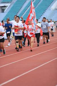 BIB: 6042, 625, 166
                            <button type="button" onclick="openModal(6009383)" class="btn btn-primary btn-sm float-right btn-popup" data-toggle="modal" data-target=".modal-high-quality">
                        <i class="fas fa-shopping-cart"></i> Add to Cart
                    </button>
                                            <button type="button" onclick="isThisMe(6009383, true)" class="btn btn-success btn-sm float-right btn-popup btn-isme hidden" data-toggle="tooltip" data-placement="bottom" title="นี่คือรูปของคุณใช่ไหม คลิกที่นี่เพื่อเอาเข้าอัลบั้ม">
                        <i class="fas fa-plus"></i> Add to album
                    </button>
                    <button type="button" onclick="isThisMe(6009383, false)" class="btn btn-warning btn-sm float-right btn-popup btn-isnotme hidden">
                        <i class="fas fa-ban"></i> Remove from album
                    </button>