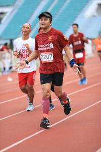 BIB: 2207
                            <button type="button" onclick="openModal(6006040)" class="btn btn-primary btn-sm float-right btn-popup" data-toggle="modal" data-target=".modal-high-quality">
                        <i class="fas fa-shopping-cart"></i> Add to Cart
                    </button>
                                            <button type="button" onclick="isThisMe(6006040, true)" class="btn btn-success btn-sm float-right btn-popup btn-isme hidden" data-toggle="tooltip" data-placement="bottom" title="นี่คือรูปของคุณใช่ไหม คลิกที่นี่เพื่อเอาเข้าอัลบั้ม">
                        <i class="fas fa-plus"></i> Add to album
                    </button>
                    <button type="button" onclick="isThisMe(6006040, false)" class="btn btn-warning btn-sm float-right btn-popup btn-isnotme hidden">
                        <i class="fas fa-ban"></i> Remove from album
                    </button>