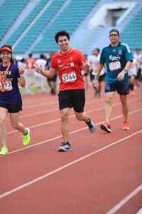 BIB: 1021, 3766
                            <button type="button" onclick="openModal(6004445)" class="btn btn-primary btn-sm float-right btn-popup" data-toggle="modal" data-target=".modal-high-quality">
                        <i class="fas fa-shopping-cart"></i> Add to Cart
                    </button>
                                            <button type="button" onclick="isThisMe(6004445, true)" class="btn btn-success btn-sm float-right btn-popup btn-isme hidden" data-toggle="tooltip" data-placement="bottom" title="นี่คือรูปของคุณใช่ไหม คลิกที่นี่เพื่อเอาเข้าอัลบั้ม">
                        <i class="fas fa-plus"></i> Add to album
                    </button>
                    <button type="button" onclick="isThisMe(6004445, false)" class="btn btn-warning btn-sm float-right btn-popup btn-isnotme hidden">
                        <i class="fas fa-ban"></i> Remove from album
                    </button>