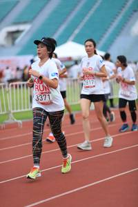 BIB: 3371
                            <button type="button" onclick="openModal(6003369)" class="btn btn-primary btn-sm float-right btn-popup" data-toggle="modal" data-target=".modal-high-quality">
                        <i class="fas fa-shopping-cart"></i> Add to Cart
                    </button>
                                            <button type="button" onclick="isThisMe(6003369, true)" class="btn btn-success btn-sm float-right btn-popup btn-isme hidden" data-toggle="tooltip" data-placement="bottom" title="นี่คือรูปของคุณใช่ไหม คลิกที่นี่เพื่อเอาเข้าอัลบั้ม">
                        <i class="fas fa-plus"></i> Add to album
                    </button>
                    <button type="button" onclick="isThisMe(6003369, false)" class="btn btn-warning btn-sm float-right btn-popup btn-isnotme hidden">
                        <i class="fas fa-ban"></i> Remove from album
                    </button>