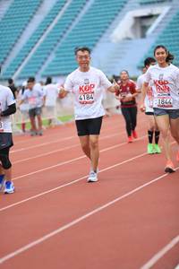 BIB: 4184, 1844
                            <button type="button" onclick="openModal(6010176)" class="btn btn-primary btn-sm float-right btn-popup" data-toggle="modal" data-target=".modal-high-quality">
                        <i class="fas fa-shopping-cart"></i> Add to Cart
                    </button>
                                            <button type="button" onclick="isThisMe(6010176, true)" class="btn btn-success btn-sm float-right btn-popup btn-isme hidden" data-toggle="tooltip" data-placement="bottom" title="นี่คือรูปของคุณใช่ไหม คลิกที่นี่เพื่อเอาเข้าอัลบั้ม">
                        <i class="fas fa-plus"></i> Add to album
                    </button>
                    <button type="button" onclick="isThisMe(6010176, false)" class="btn btn-warning btn-sm float-right btn-popup btn-isnotme hidden">
                        <i class="fas fa-ban"></i> Remove from album
                    </button>