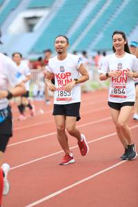 BIB: 854, 1853
                            <button type="button" onclick="openModal(6006196)" class="btn btn-primary btn-sm float-right btn-popup" data-toggle="modal" data-target=".modal-high-quality">
                        <i class="fas fa-shopping-cart"></i> Add to Cart
                    </button>
                                            <button type="button" onclick="isThisMe(6006196, true)" class="btn btn-success btn-sm float-right btn-popup btn-isme hidden" data-toggle="tooltip" data-placement="bottom" title="นี่คือรูปของคุณใช่ไหม คลิกที่นี่เพื่อเอาเข้าอัลบั้ม">
                        <i class="fas fa-plus"></i> Add to album
                    </button>
                    <button type="button" onclick="isThisMe(6006196, false)" class="btn btn-warning btn-sm float-right btn-popup btn-isnotme hidden">
                        <i class="fas fa-ban"></i> Remove from album
                    </button>