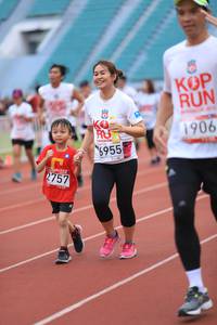 BIB: 1906, 6955, 2757, 100
                            <button type="button" onclick="openModal(6009040)" class="btn btn-primary btn-sm float-right btn-popup" data-toggle="modal" data-target=".modal-high-quality">
                        <i class="fas fa-shopping-cart"></i> Add to Cart
                    </button>
                                            <button type="button" onclick="isThisMe(6009040, true)" class="btn btn-success btn-sm float-right btn-popup btn-isme hidden" data-toggle="tooltip" data-placement="bottom" title="นี่คือรูปของคุณใช่ไหม คลิกที่นี่เพื่อเอาเข้าอัลบั้ม">
                        <i class="fas fa-plus"></i> Add to album
                    </button>
                    <button type="button" onclick="isThisMe(6009040, false)" class="btn btn-warning btn-sm float-right btn-popup btn-isnotme hidden">
                        <i class="fas fa-ban"></i> Remove from album
                    </button>