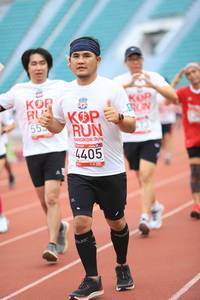 BIB: 555, 2019, 4405
                            <button type="button" onclick="openModal(6006543)" class="btn btn-primary btn-sm float-right btn-popup" data-toggle="modal" data-target=".modal-high-quality">
                        <i class="fas fa-shopping-cart"></i> Add to Cart
                    </button>
                                            <button type="button" onclick="isThisMe(6006543, true)" class="btn btn-success btn-sm float-right btn-popup btn-isme hidden" data-toggle="tooltip" data-placement="bottom" title="นี่คือรูปของคุณใช่ไหม คลิกที่นี่เพื่อเอาเข้าอัลบั้ม">
                        <i class="fas fa-plus"></i> Add to album
                    </button>
                    <button type="button" onclick="isThisMe(6006543, false)" class="btn btn-warning btn-sm float-right btn-popup btn-isnotme hidden">
                        <i class="fas fa-ban"></i> Remove from album
                    </button>