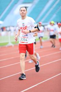 BIB: 3354
                            <button type="button" onclick="openModal(6001933)" class="btn btn-primary btn-sm float-right btn-popup" data-toggle="modal" data-target=".modal-high-quality">
                        <i class="fas fa-shopping-cart"></i> Add to Cart
                    </button>
                                            <button type="button" onclick="isThisMe(6001933, true)" class="btn btn-success btn-sm float-right btn-popup btn-isme hidden" data-toggle="tooltip" data-placement="bottom" title="นี่คือรูปของคุณใช่ไหม คลิกที่นี่เพื่อเอาเข้าอัลบั้ม">
                        <i class="fas fa-plus"></i> Add to album
                    </button>
                    <button type="button" onclick="isThisMe(6001933, false)" class="btn btn-warning btn-sm float-right btn-popup btn-isnotme hidden">
                        <i class="fas fa-ban"></i> Remove from album
                    </button>